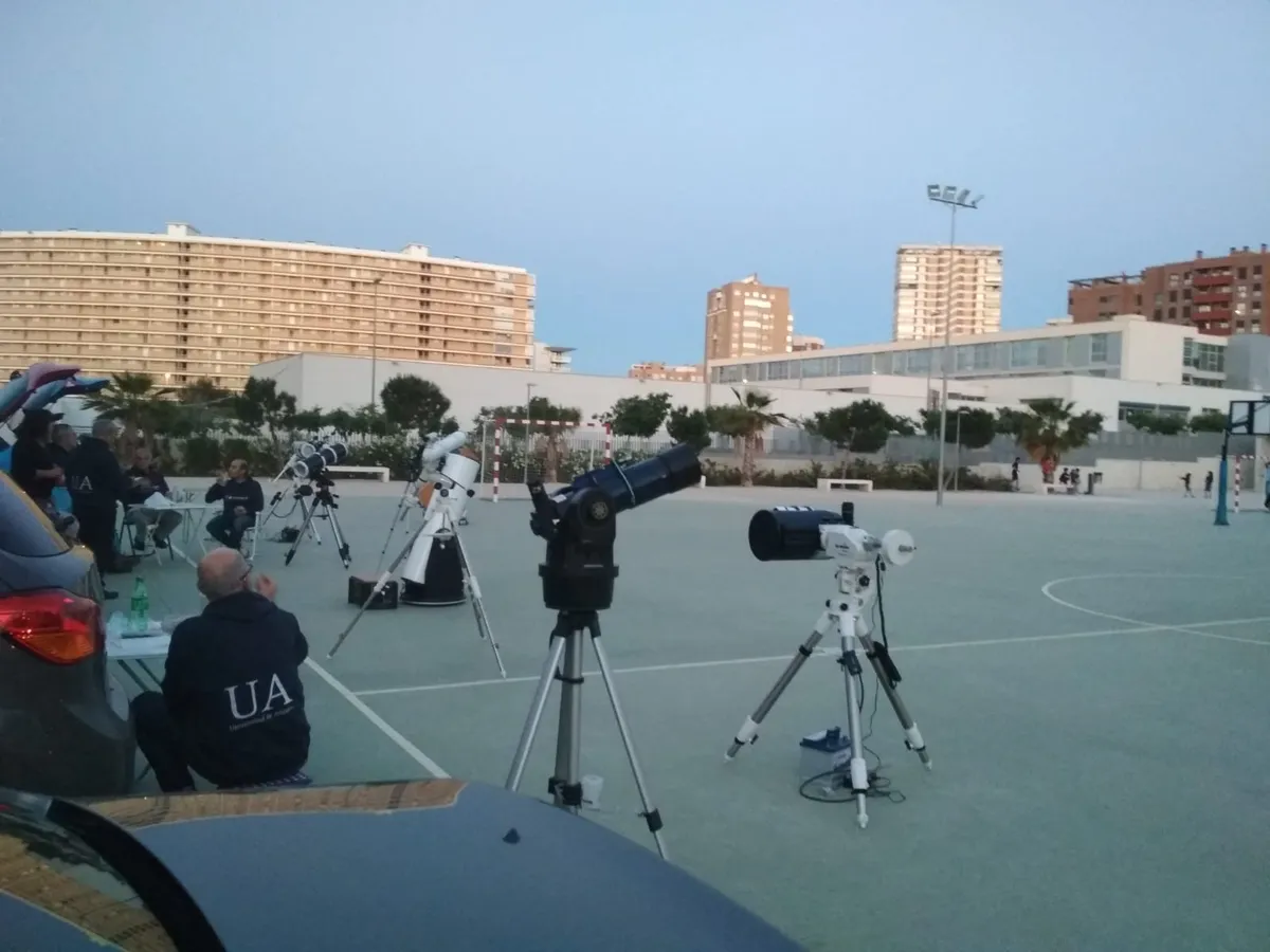 CEIP Mediterráneo — Observación nocturna (3 de 11)