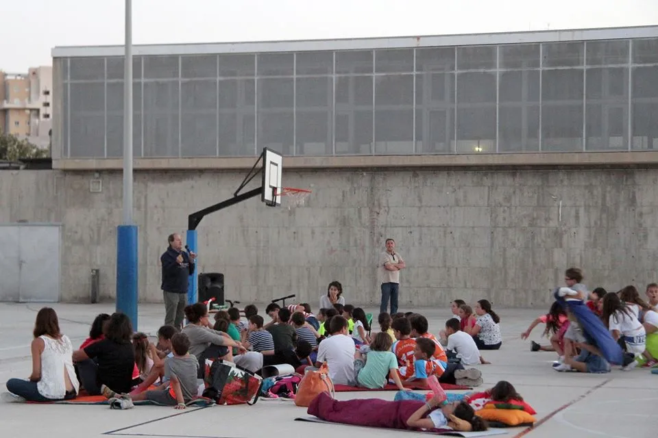 CEIP El Fabraquer — Taller de cohetes (3 de 9)
