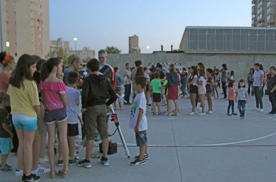 CEIP El Fabraquer — Taller de cohetes (7 de 9)