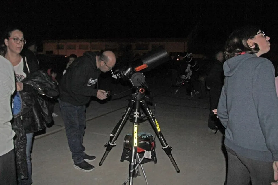 IES Xixona — Observación lunar (10 de 11)