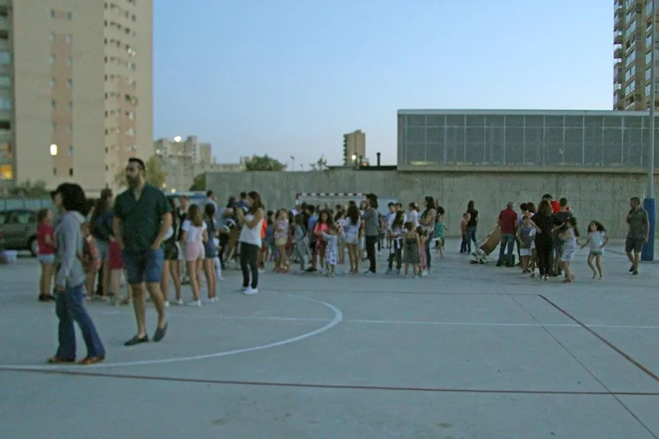 Taller de astronomía en el CEIP El Fabraquer con material divulgativo de Astroingeo